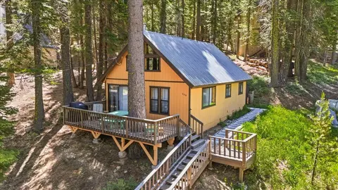 206 Edna Dr, Sierra City, CA 96125