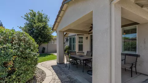 Exterior - 2362 Shadow Berry Dr, Manteca, CA 95336 photo 5 of 11