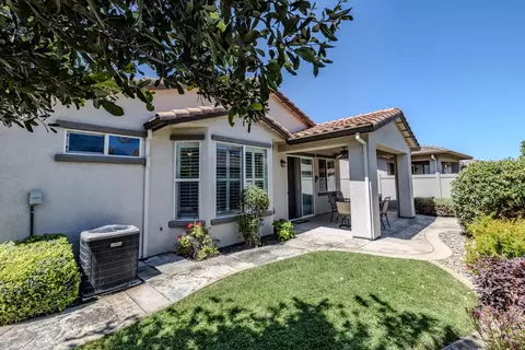 Exterior - 2362 Shadow Berry Dr, Manteca, CA 95336 photo 11 of 11