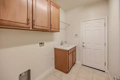 Other - 2362 Shadow Berry Dr, Manteca, CA 95336 photo 4 of 5