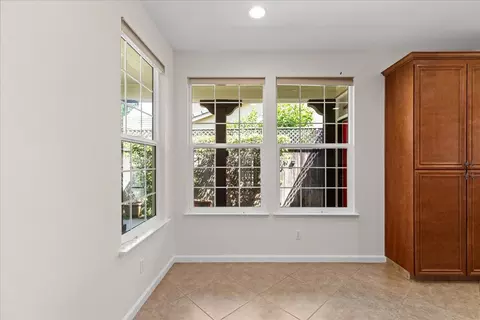 Other - 375 Applegate Dr, Oakdale, CA 95361 photo 3 of 10