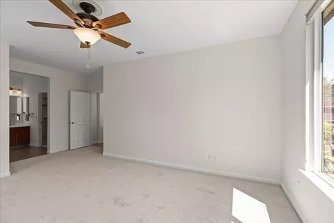 Bedroom - 375 Applegate Dr, Oakdale, CA 95361 photo 1 of 4