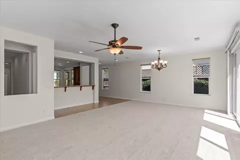 Living - 375 Applegate Dr, Oakdale, CA 95361 photo 3 of 4