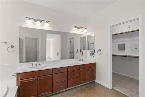 Other - 375 Applegate Dr, Oakdale, CA 95361 photo 7 of 10