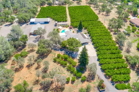 78 Circle View Dr, Oroville, CA 95966