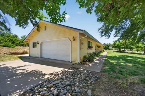 Exterior - 1827 Emmerson Rd, Placerville, CA 95667 photo 35 of 37