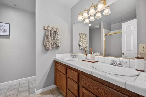Bath - 1827 Emmerson Rd, Placerville, CA 95667 photo 6 of 6