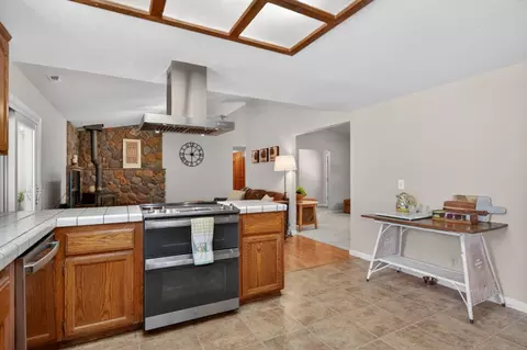 Kitchen - 1827 Emmerson Rd, Placerville, CA 95667 photo 3 of 8