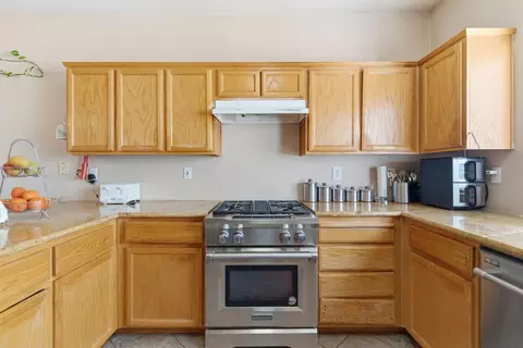 Kitchen - 2147 Sorrel Dr, Turlock, CA 95380 photo 7 of 7