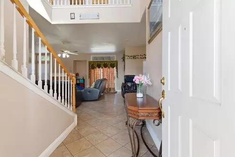 Entry Way - 2147 Sorrel Dr, Turlock, CA 95380 photo 1 of 5