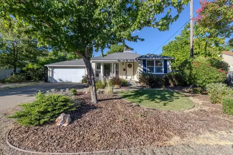 3933 Loreto Way, Sacramento, CA 95821