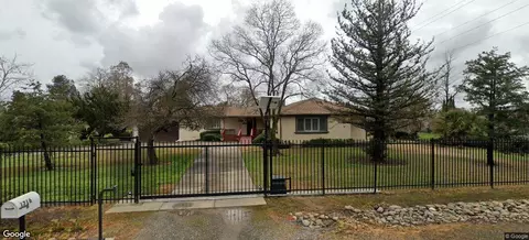 1716 G St, Rio Linda, CA 95673