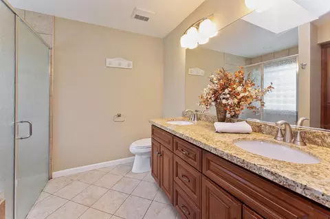 Bath - 116 Ferrera Dr, Folsom, CA 95630 photo 1 of 3