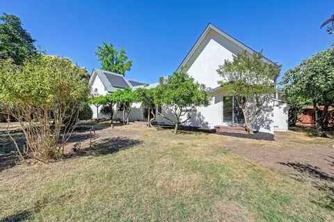 Exterior - 3317 Vienna Ave, Carmichael, CA 95608 photo 8 of 15
