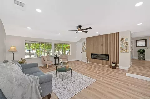 Living - 3317 Vienna Ave, Carmichael, CA 95608 photo 9 of 9