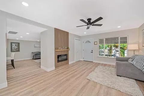 Living - 3317 Vienna Ave, Carmichael, CA 95608 photo 4 of 9