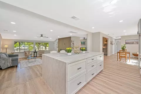 Entry Way - 3317 Vienna Ave, Carmichael, CA 95608 photo 1 of 1