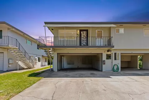 301 Harding Blvd #4, Roseville, CA 95678