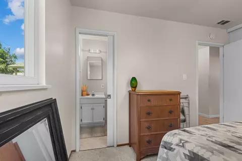 Bedroom - 6545 Miles Ln, Carmichael, CA 95608 photo 4 of 4