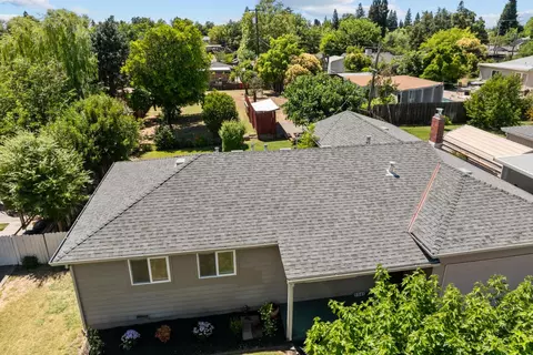 View/Area - 6545 Miles Ln, Carmichael, CA 95608 photo 3 of 4