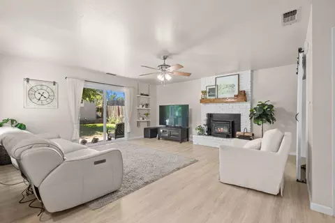 Living - 6545 Miles Ln, Carmichael, CA 95608 photo 1 of 2