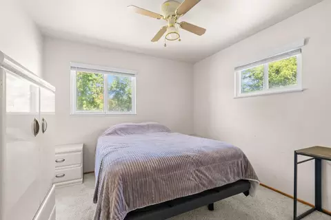 Bedroom - 6545 Miles Ln, Carmichael, CA 95608 photo 2 of 4