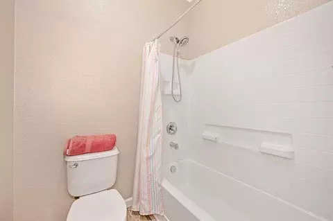 Bath - 773 Courtyards Loop, Lincoln, CA 95648 photo 5 of 5
