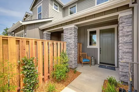 227 Chico Pl, Davis, CA 95616