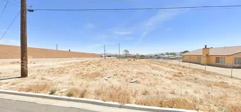 921 921 Sandlewood Ct, Barstow, CA 92311