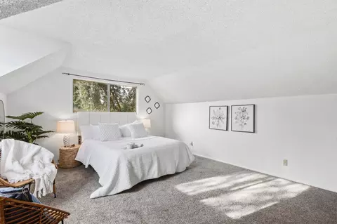 Bedroom - 1318 Alder Pl, Davis, CA 95618 photo 4 of 8