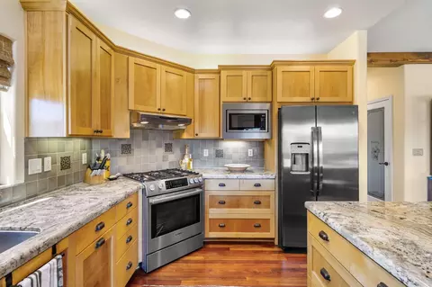 Kitchen - 620 Smith Flat Rd, Angels Camp, CA 95222 photo 4 of 6