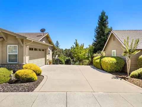 Exterior - 620 Smith Flat Rd, Angels Camp, CA 95222 photo 4 of 14
