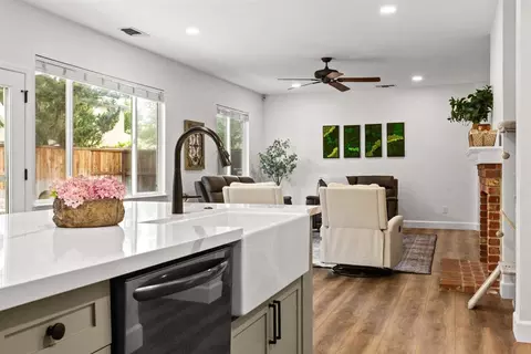 Kitchen - 1920 Veranda Ct, Modesto, CA 95357 photo 5 of 6