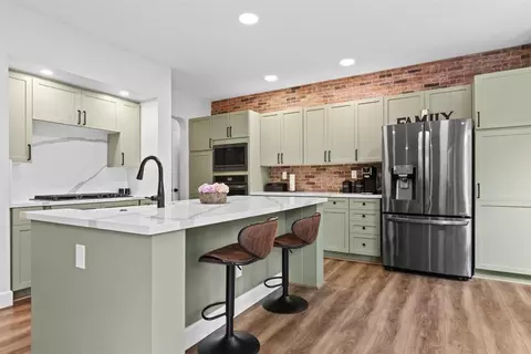 Kitchen - 1920 Veranda Ct, Modesto, CA 95357 photo 3 of 6