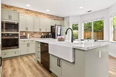 Kitchen - 1920 Veranda Ct, Modesto, CA 95357 photo 2 of 6
