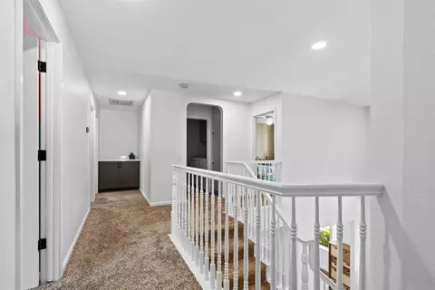 Entry Way - 1920 Veranda Ct, Modesto, CA 95357 photo 8 of 9