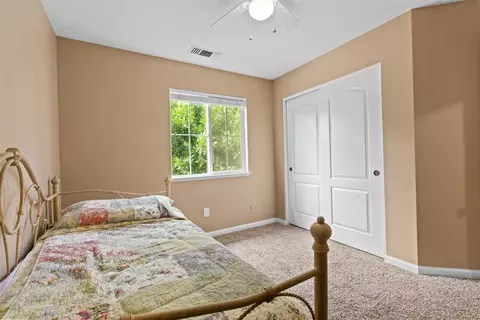Bedroom - 1920 Veranda Ct, Modesto, CA 95357 photo 5 of 8