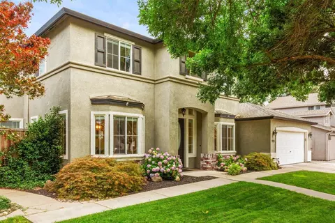 Exterior - 1920 Veranda Ct, Modesto, CA 95357 photo 3 of 12
