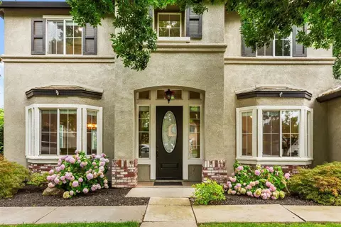 1920 Veranda Ct, Modesto, CA 95357
