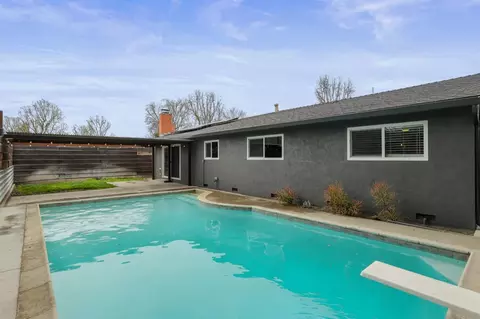 Exterior - 2424 Killarney Way, Modesto, CA 95355 photo 5 of 10