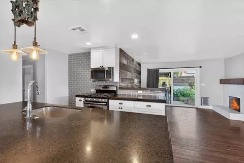 Kitchen - 2424 Killarney Way, Modesto, CA 95355 photo 5 of 5