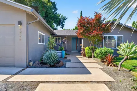 Exterior - 2424 Killarney Way, Modesto, CA 95355 photo 7 of 7