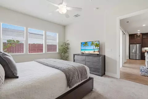 Bedroom - 2466 Paramount Ln, Manteca, CA 95337 photo 3 of 6