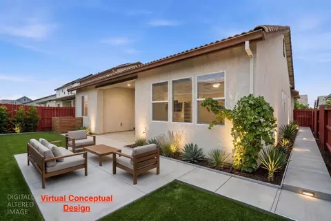 Exterior - 2466 Paramount Ln, Manteca, CA 95337 photo 3 of 4