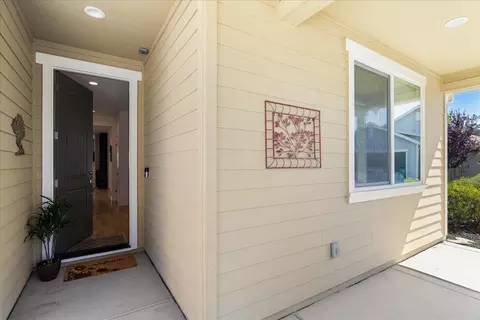 Entry Way - 600 Edgewood Loop, Angels Camp, CA 95222 photo 1 of 7