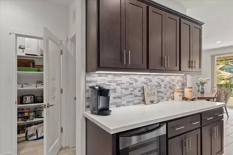 Kitchen - 600 Edgewood Loop, Angels Camp, CA 95222 photo 6 of 8