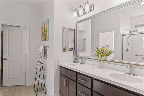 Bath - 600 Edgewood Loop, Angels Camp, CA 95222 photo 2 of 4