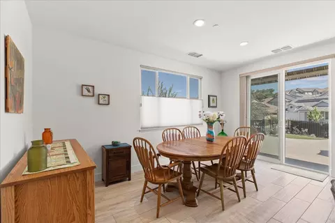 Dining - 600 Edgewood Loop, Angels Camp, CA 95222 photo 2 of 4