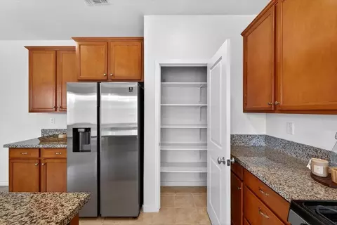 620 River St, Lincoln, CA 95648