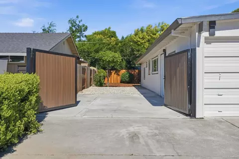 1406 Orange Ln, Davis, CA 95616 photo 7